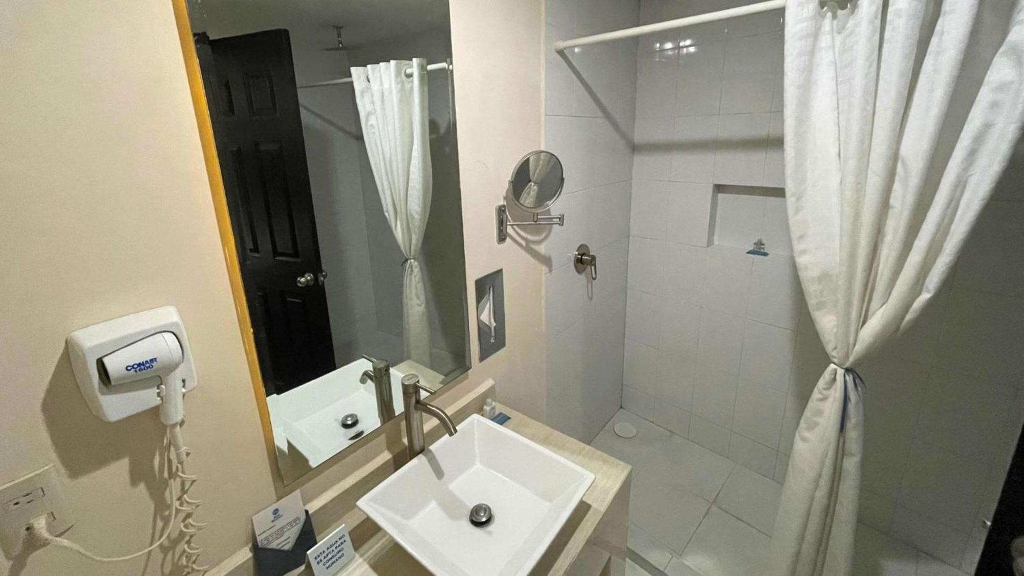 Best Western Real Tula Express Tula de Allende Exterior foto